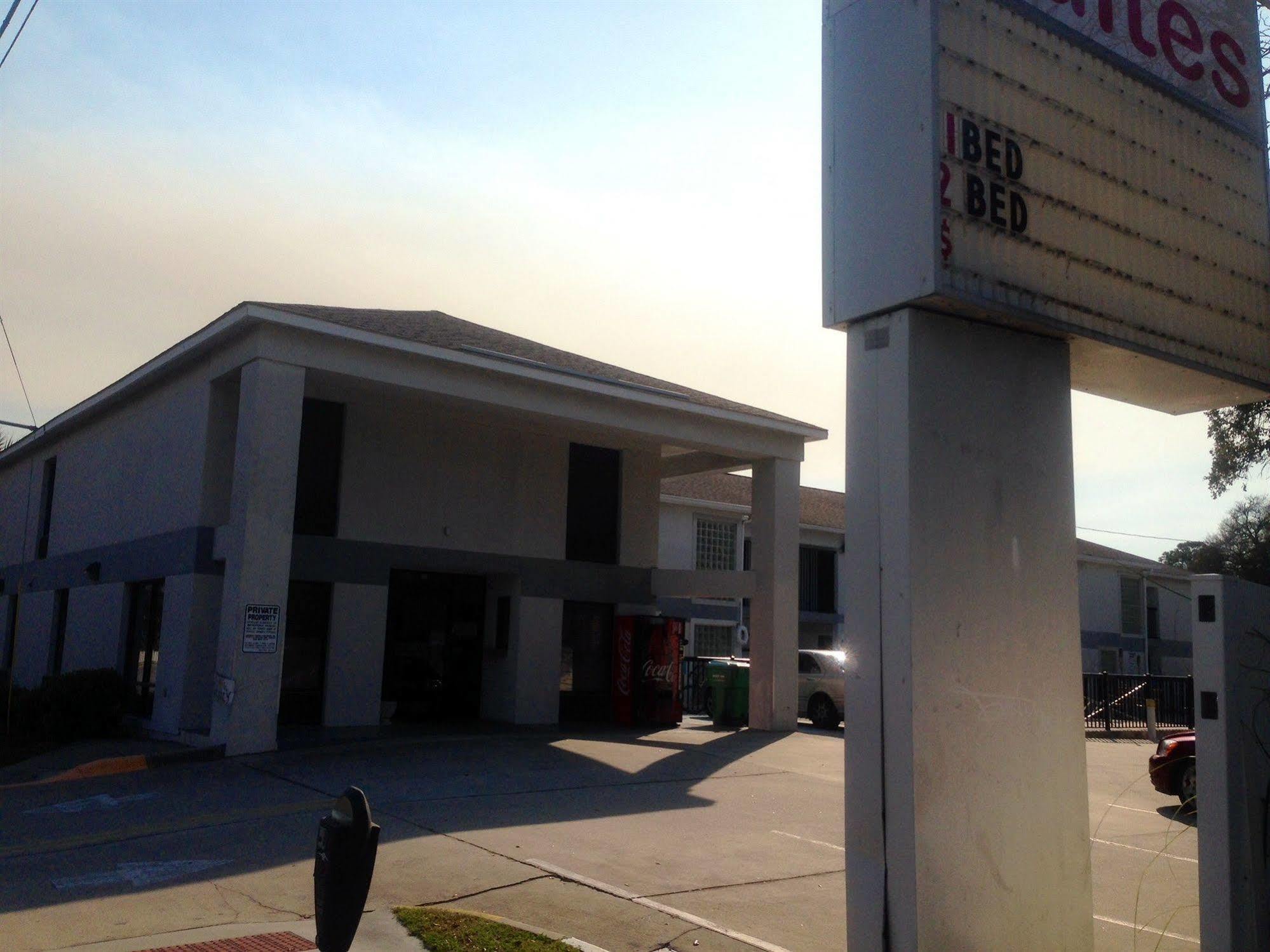 Sky Suites Tybee Island Esterno foto